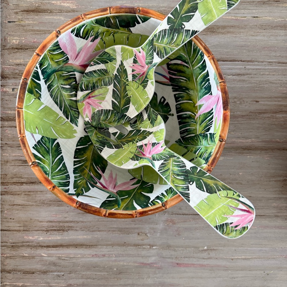 Tommy Bahama Green and Pink Leaf Bowl Set